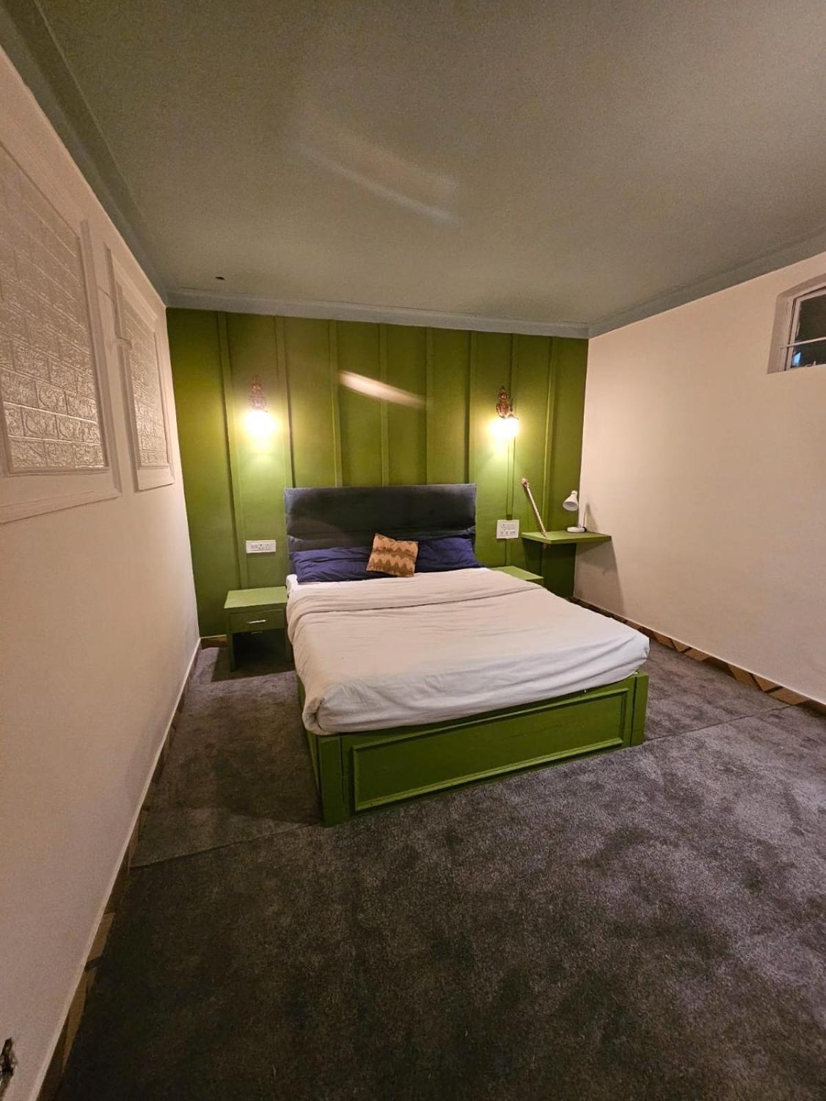 Hotel The Mussoorie International Esterno foto