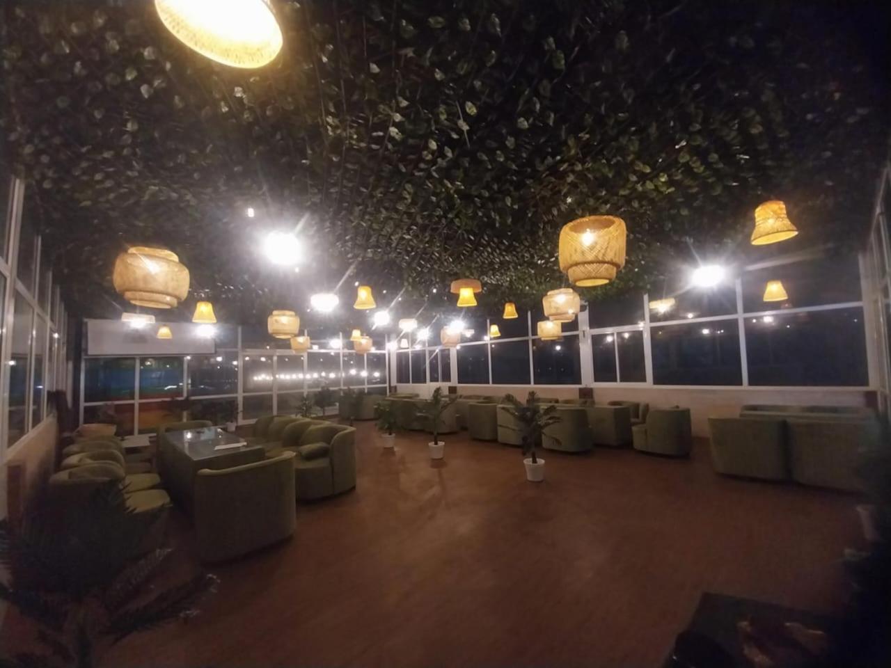 Hotel The Mussoorie International Esterno foto